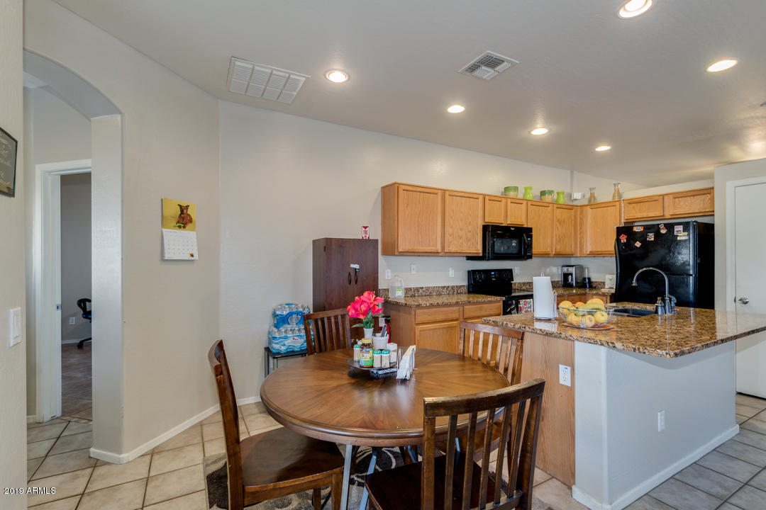 44880 Portabello Road Maricopa, AZ 85139 - Photo 6 of 43 17-Portobello