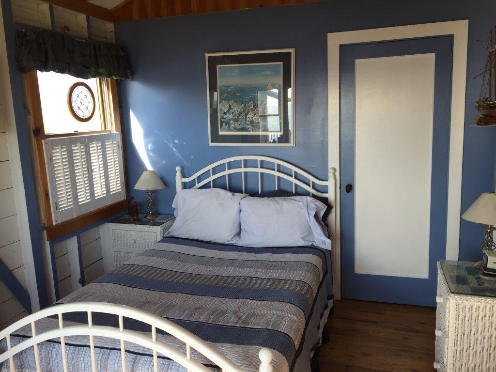 5 Sohier Park Road, Unit 2 York, ME 03909 - Photo 13 of 22 Ocean front Master bedroom