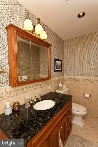 1803 Pot Spring Road Lutherville-Timonium, MD 21093 - Photo 3 of 29 Bath