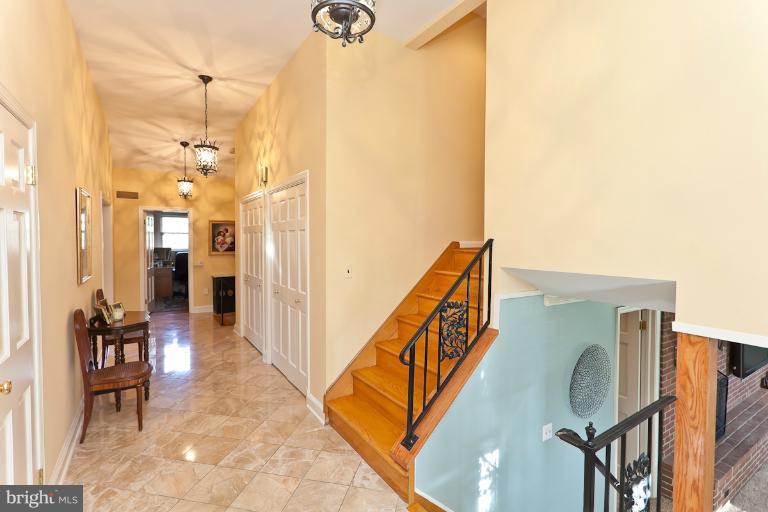 1803 Pot Spring Road Lutherville-Timonium, MD 21093 - Photo 24 of 29 Foyer