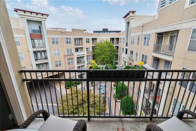 $215,000 | 390 17th Street Northwest, Unit 6057, Atlanta, GA 30363