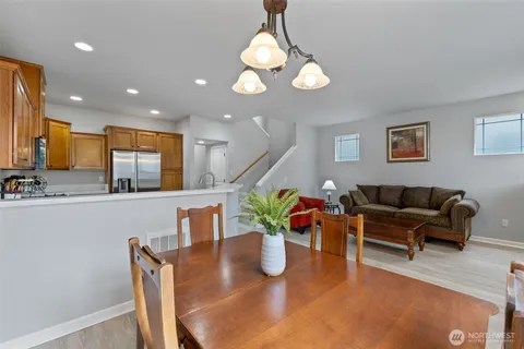 $575,000 | 15405 35th Avenue West, Unit 34H, Lynnwood, WA 98087