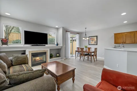 $600,000 | 15405 35th Avenue West, Unit 34H, Lynnwood, WA 98087