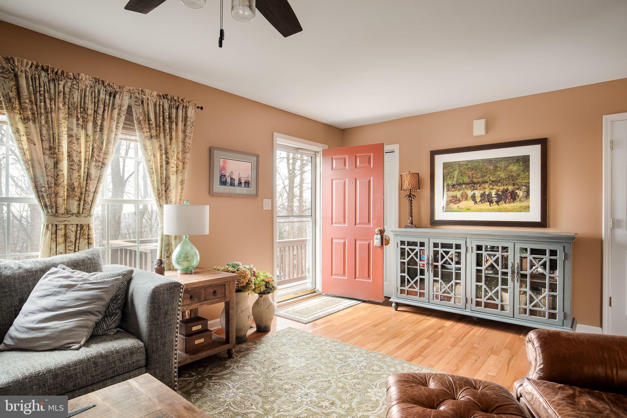 72 Pocahontas Road Front Royal, VA 22630 - Photo 5 of 31