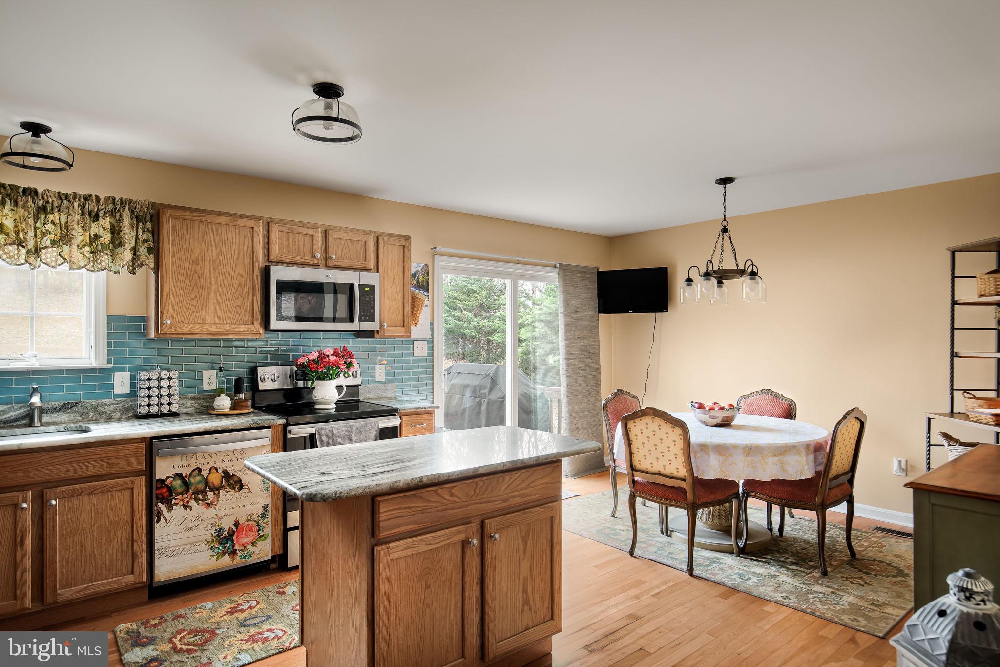 72 Pocahontas Road Front Royal, VA 22630 - Photo 9 of 31