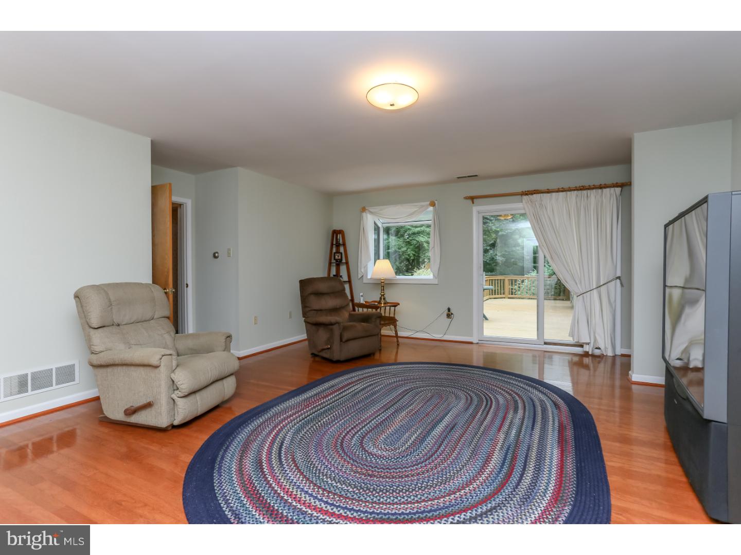 10 Oakford Road Wayne, PA 19087 - Photo 12 of 25 Family Room