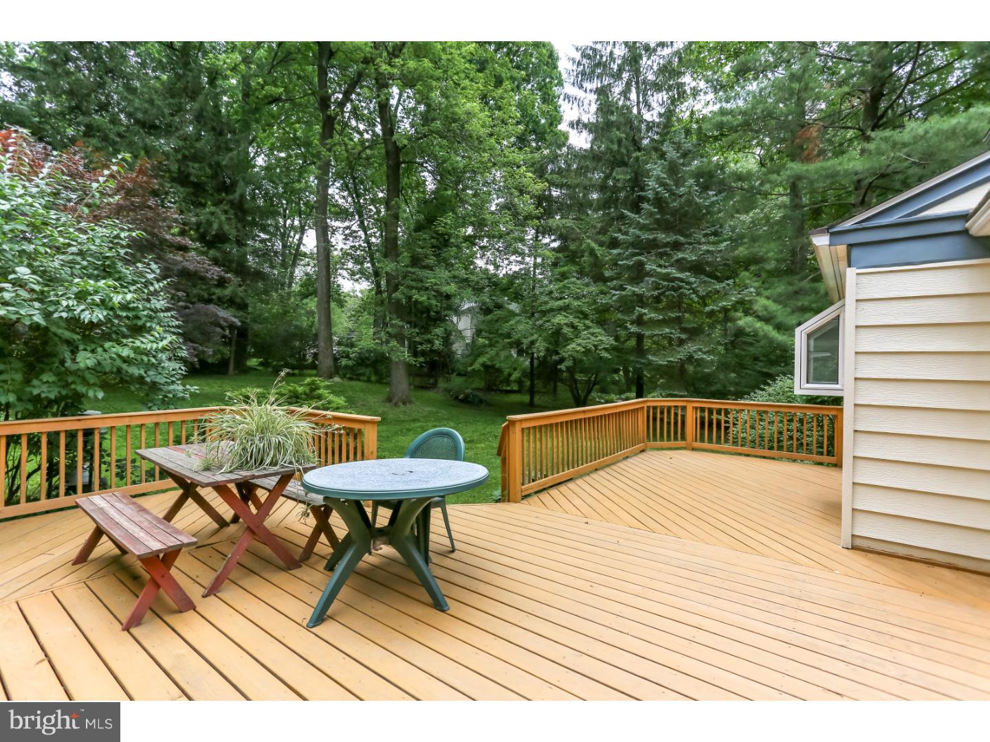 10 Oakford Road Wayne, PA 19087 - Photo 23 of 25 Deck