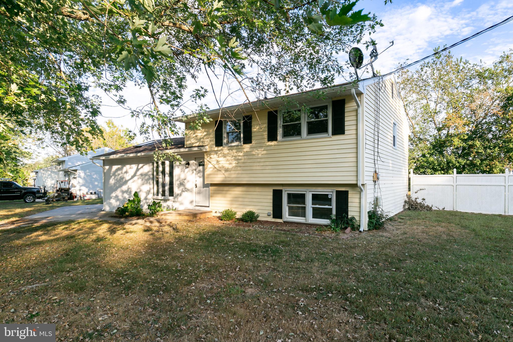 2912 Rome Road Vineland, NJ 08361 - Photo 2 of 29