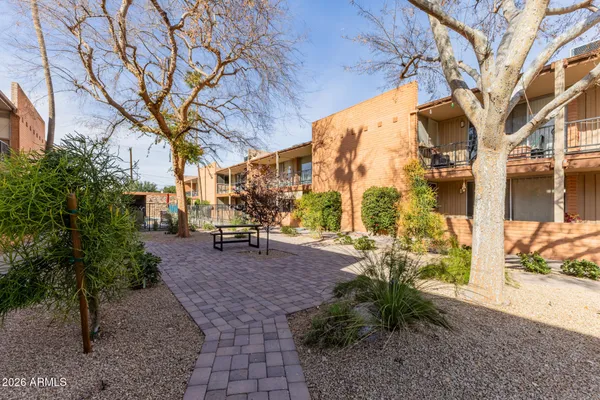 $209,900 | 5236 North 20th Street, Unit C4, Phoenix, AZ 85016