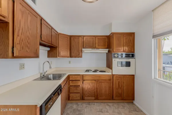 $209,900 | 5236 North 20th Street, Unit C4, Phoenix, AZ 85016