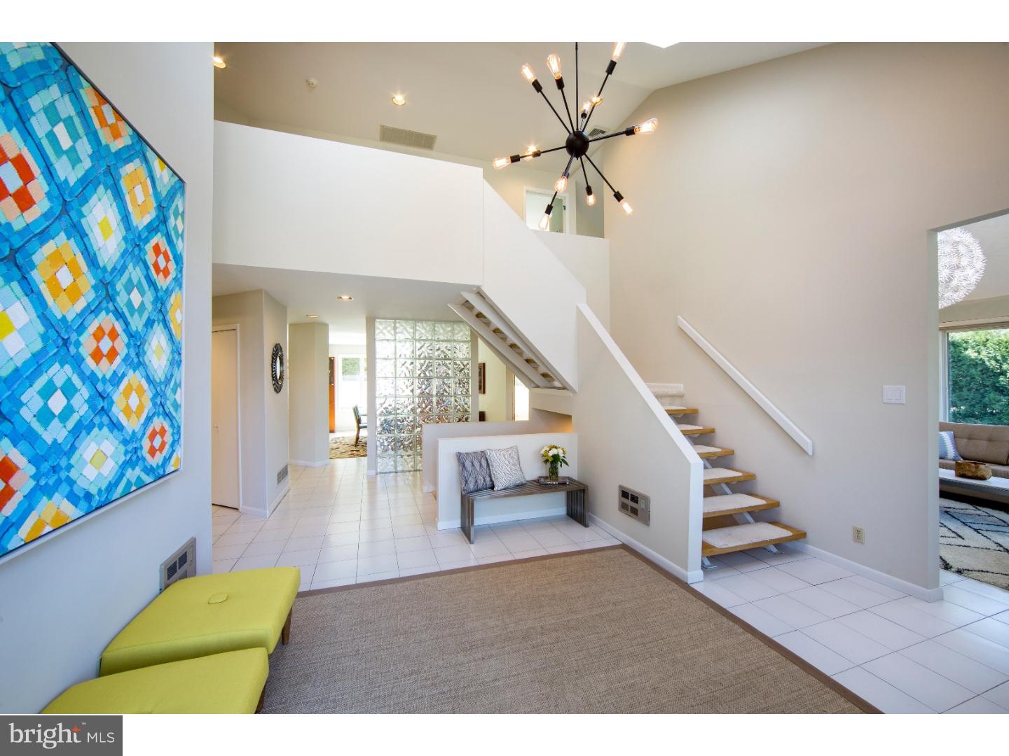 825 Stoke Road Villanova, PA 19085 - Photo 2 of 24