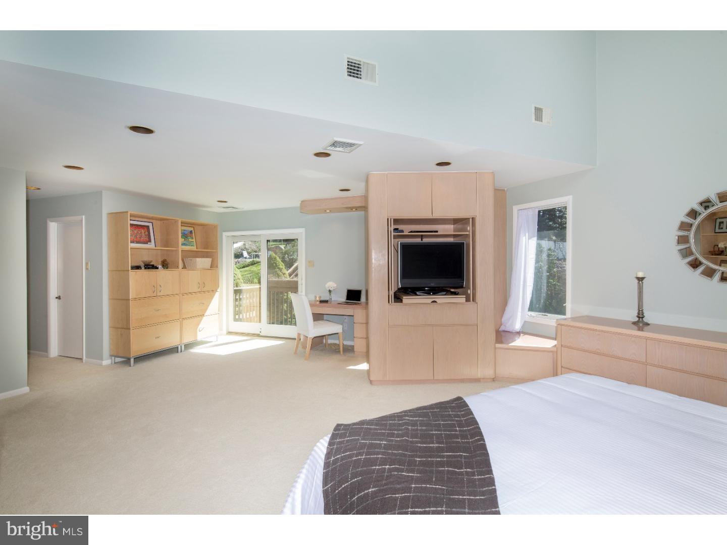 825 Stoke Road Villanova, PA 19085 - Photo 12 of 24