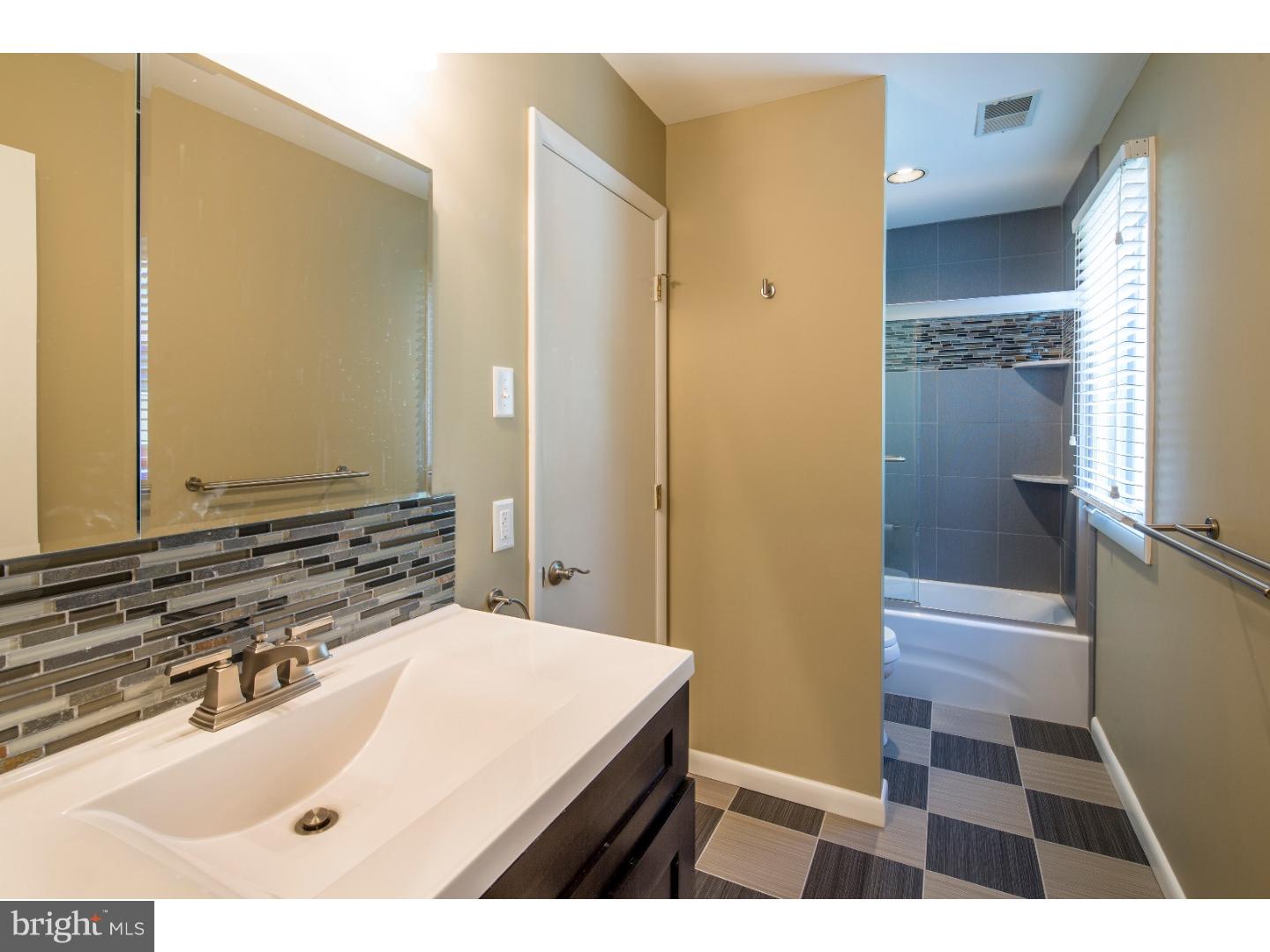 825 Stoke Road Villanova, PA 19085 - Photo 18 of 24
