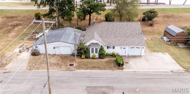 $95,000 | 402 Water Street, New Madrid, MO 63869