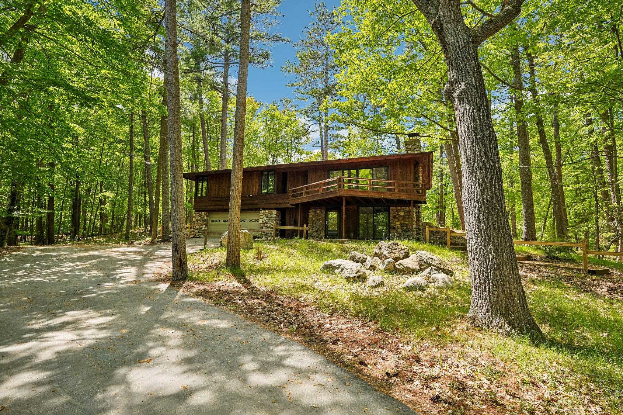 329 Timberlake Road Wilson, WI 53081 - Photo 3 of 57