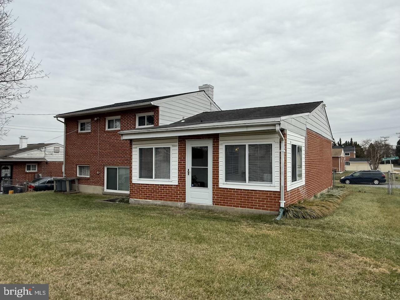 1000 Southridge Road Baltimore, MD 21228 - Photo 8 of 9 Rear View