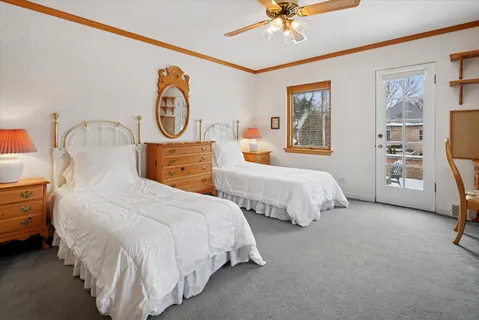 $989,900 | 6101 North Knox Avenue, Chicago, IL 60646