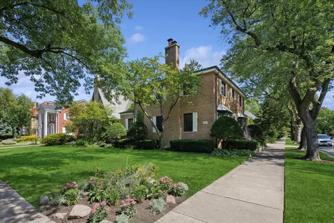 $989,900 | 6101 North Knox Avenue, Chicago, IL 60646