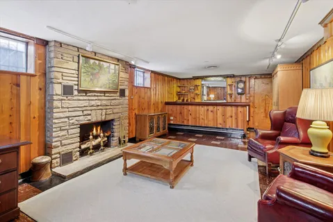 $989,900 | 6101 North Knox Avenue, Chicago, IL 60646