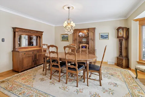 $989,900 | 6101 North Knox Avenue, Chicago, IL 60646