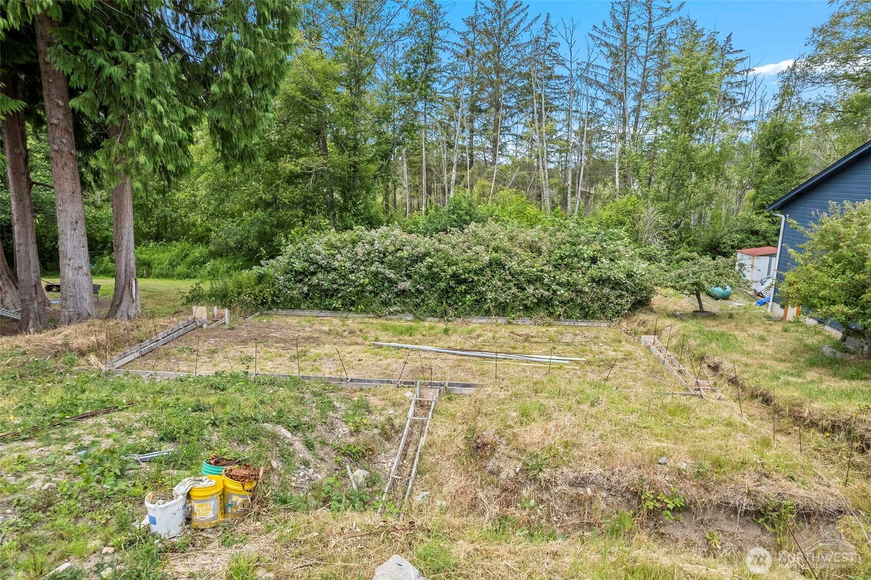 5002 Deception Circle Oak Harbor, WA 98277 - Photo 5 of 8 a view of yard with swimming pool