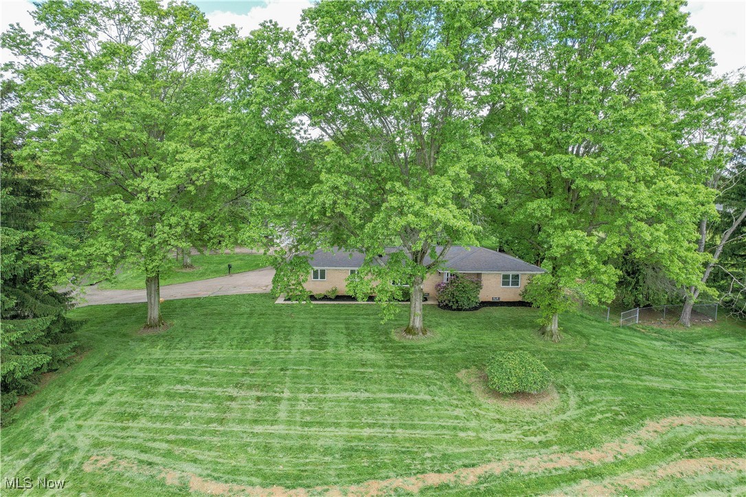 2078 South Medina Line Road Wadsworth, OH 44281 - Photo 2 of 49 View of Front of Home