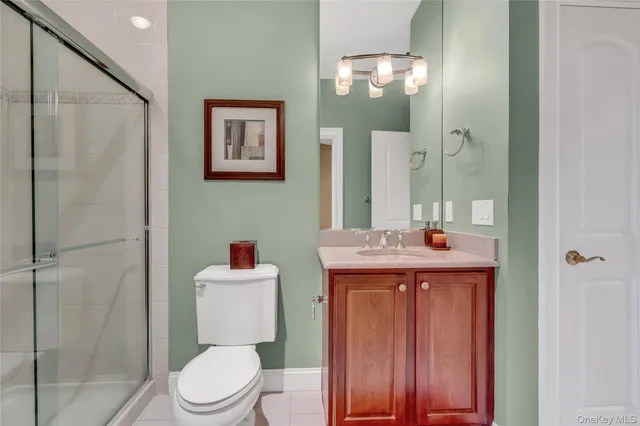 $849,990 | 514 Pacing Way, Unit 514, Westbury, NY 11590