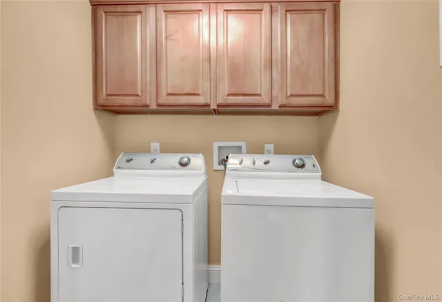 $849,990 | 514 Pacing Way, Unit 514, Westbury, NY 11590