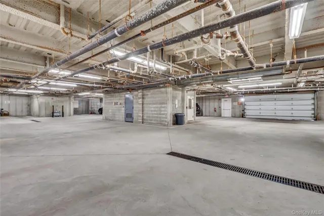 $849,990 | 514 Pacing Way, Unit 514, Westbury, NY 11590