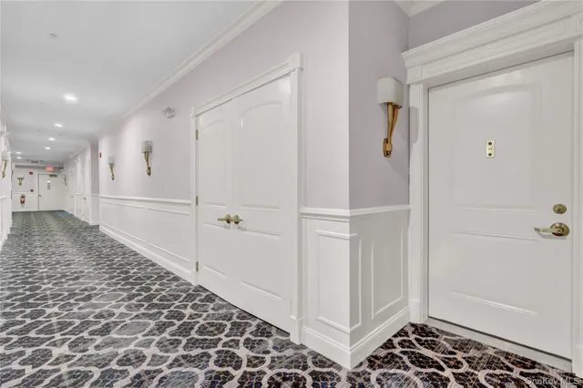 $849,990 | 514 Pacing Way, Unit 514, Westbury, NY 11590