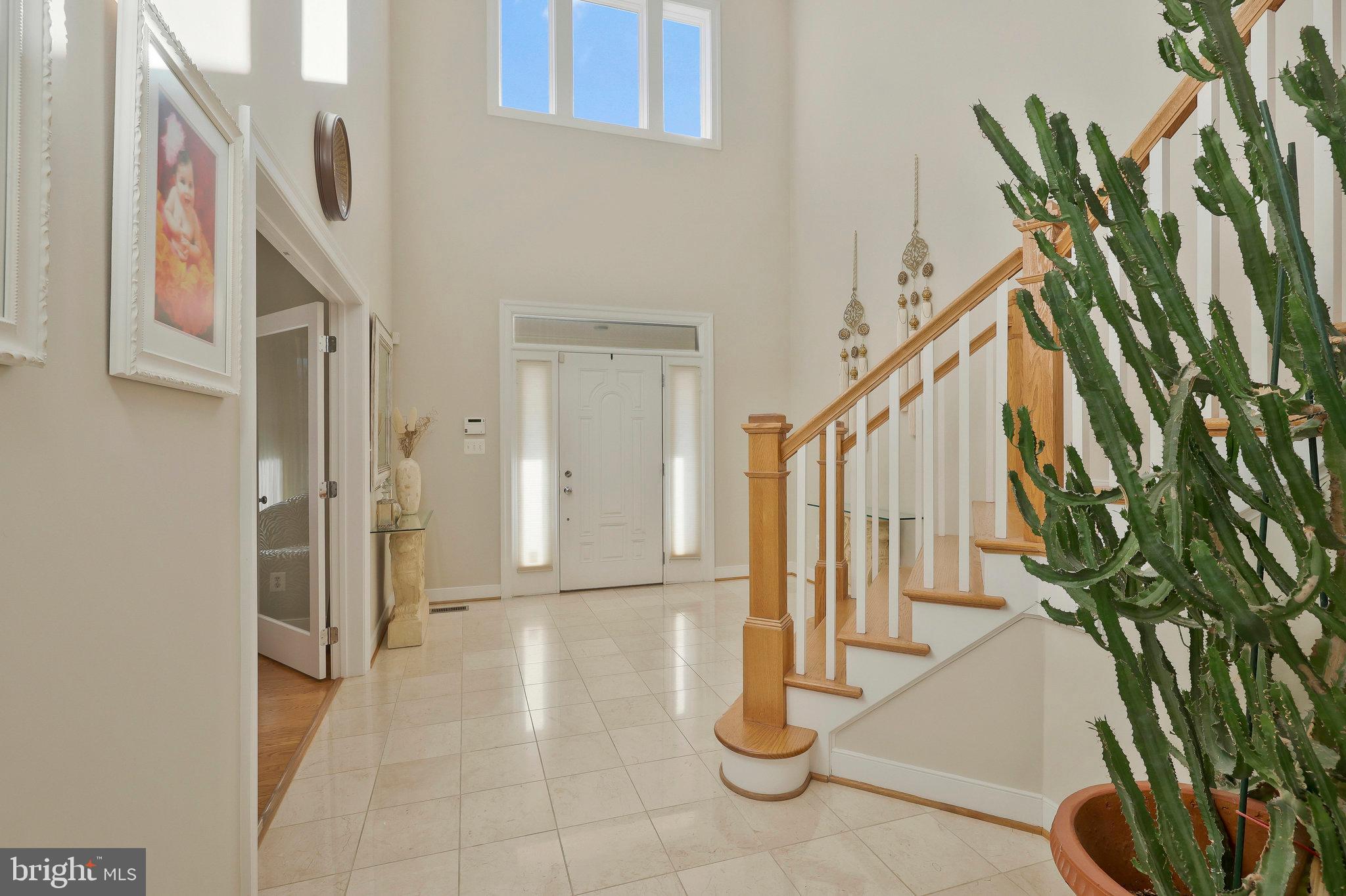 5922 Chesterbrook Road McLean, VA 22101 - Photo 9 of 82