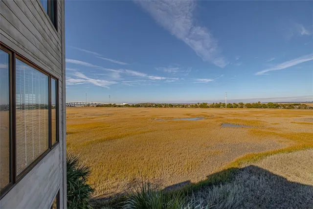 $2,200 | 1 Marina Drive, Unit 301, St. Simons Island, GA 31522