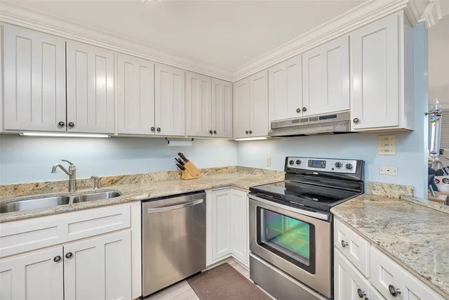 $2,200 | 1 Marina Drive, Unit 301, St. Simons Island, GA 31522