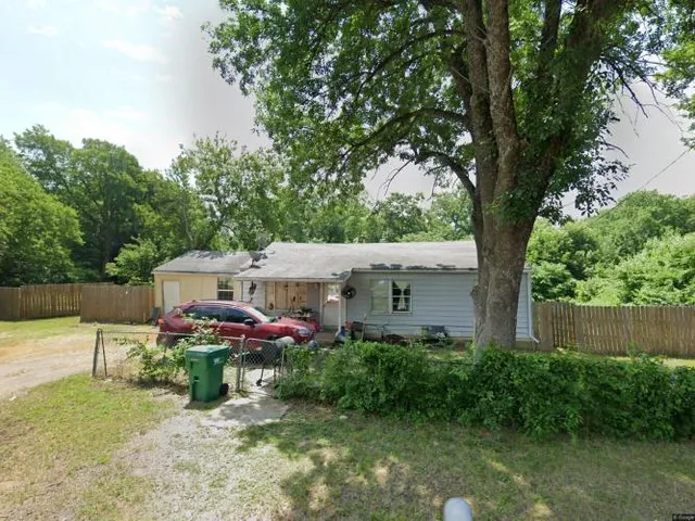 $175,000 | 328 Rowlan Street, Wilmer, TX 75172