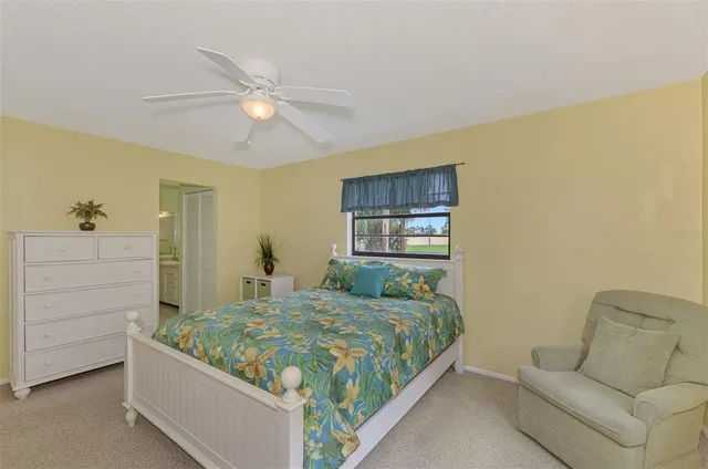$215,000 | 340 3 Lakes Lane, Unit O, Venice, FL 34285