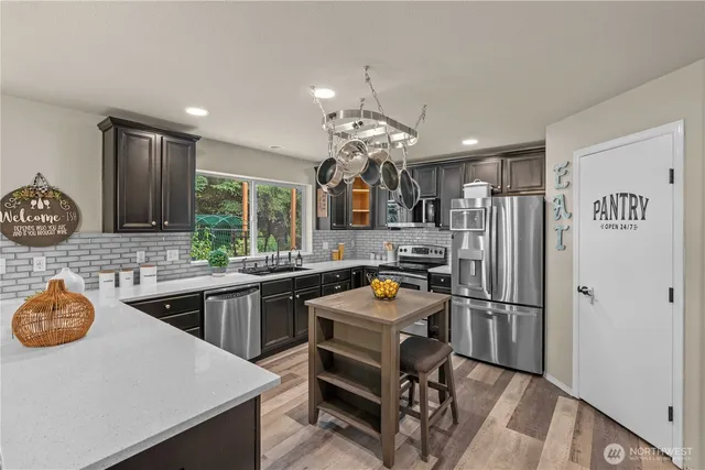 $650,000 | 16107 Southeast 255th Place, Covington, WA 98042