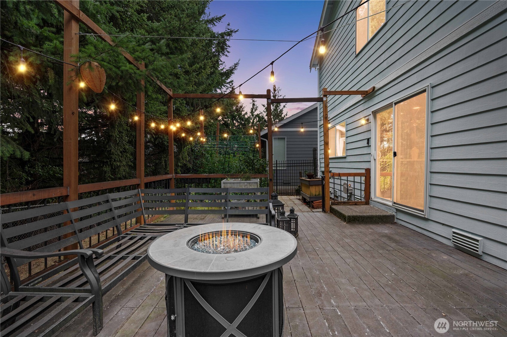 16107 Southeast 255th Place Covington, WA 98042 - Photo 24 of 30 a view of a chairs and table in the patio