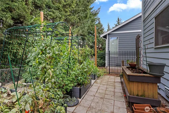 $650,000 | 16107 Southeast 255th Place, Covington, WA 98042