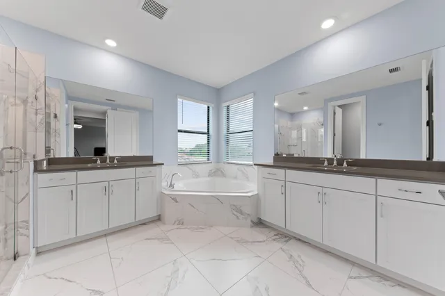 $999,000 | 8716 Grand Prix Lane, Boynton Beach, FL 33472