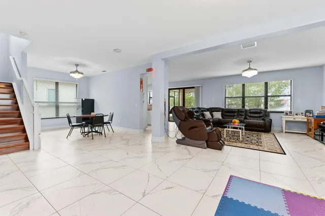 $999,000 | 8716 Grand Prix Lane, Boynton Beach, FL 33472