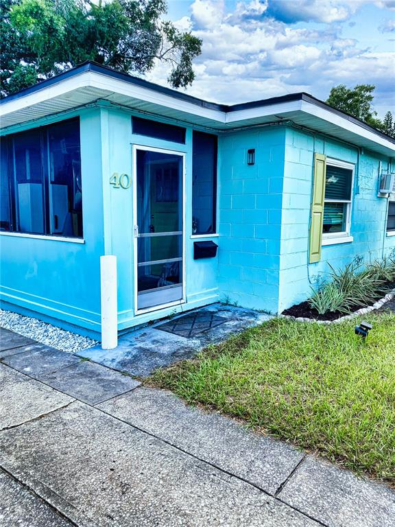 40 East Princeton Street Orlando, FL 32804 - Photo 1 of 14 a house with a yard