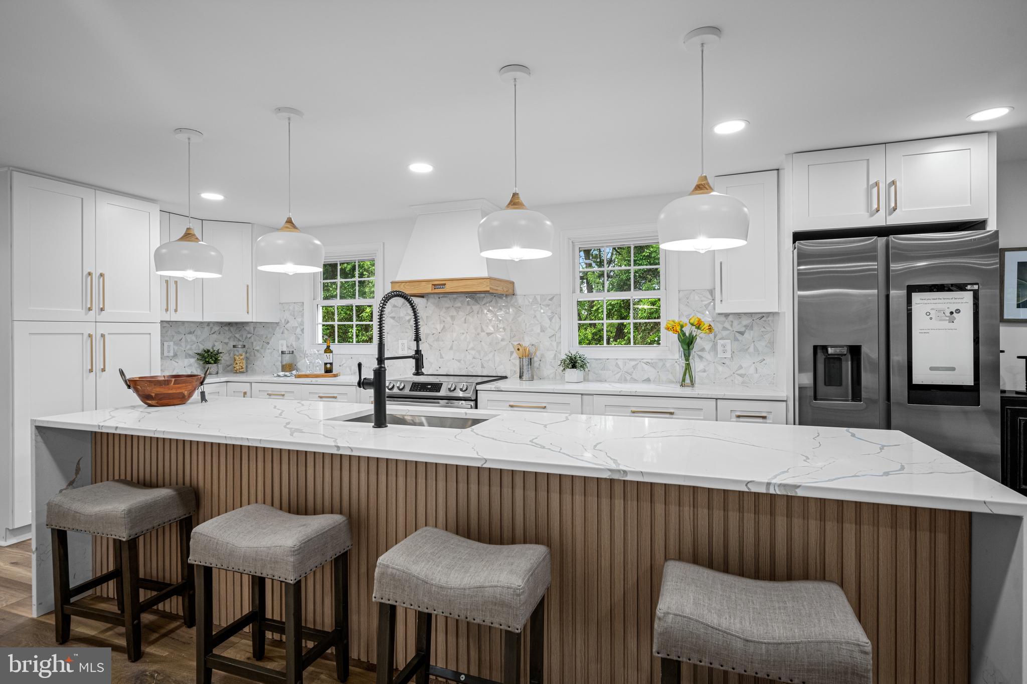 20816 Bell Bluff Road Gaithersburg, MD 20882 - Photo 13 of 55