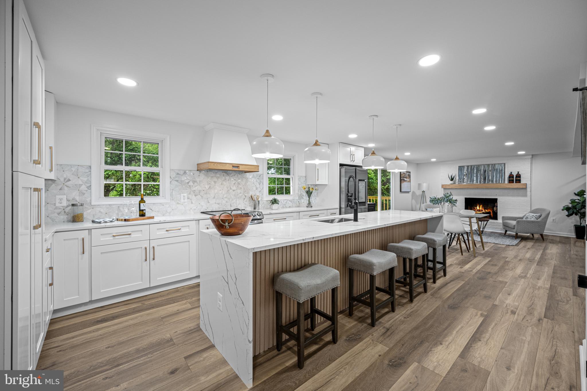 20816 Bell Bluff Road Gaithersburg, MD 20882 - Photo 15 of 55