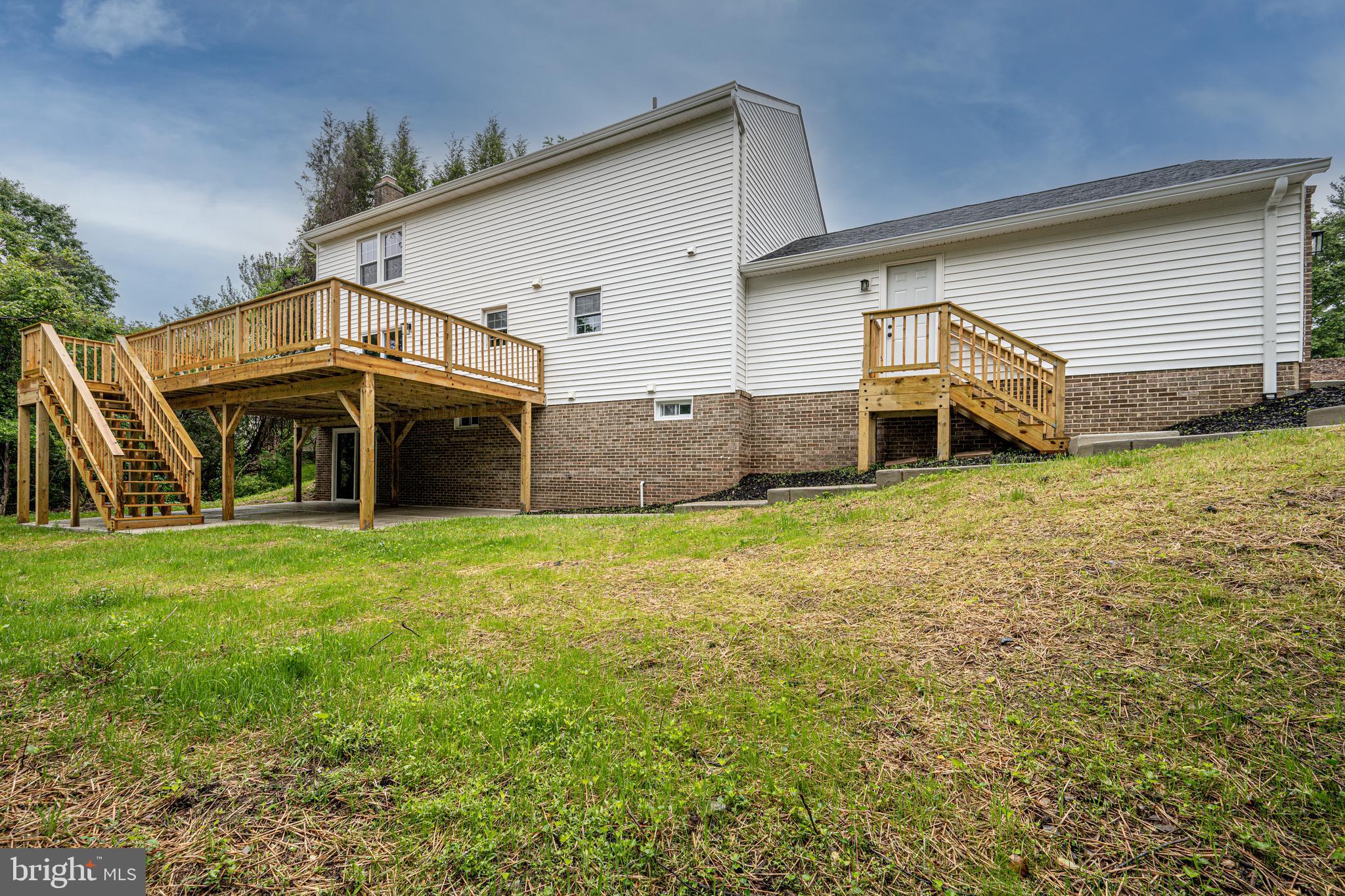 20816 Bell Bluff Road Gaithersburg, MD 20882 - Photo 44 of 55