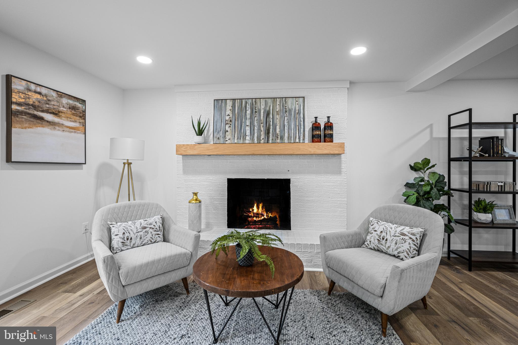 20816 Bell Bluff Road Gaithersburg, MD 20882 - Photo 7 of 55