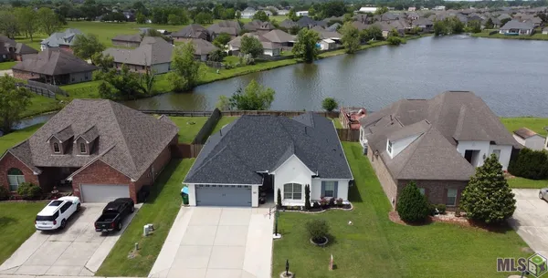 $325,000 | 6093 Waterford Lane, Sorrento, LA 70778
