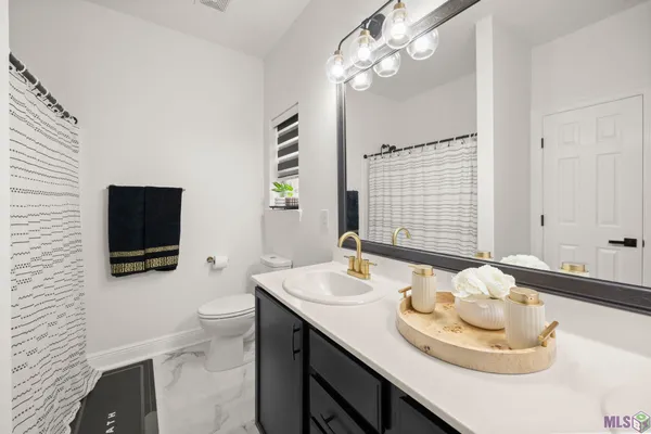 $340,000 | 6093 Waterford Lane, Sorrento, LA 70778