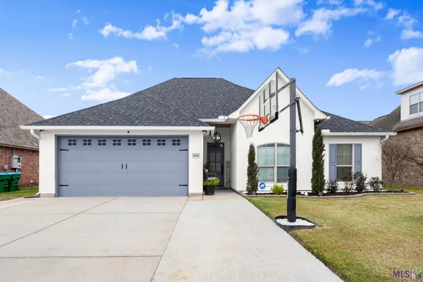 $340,000 | 6093 Waterford Lane, Sorrento, LA 70778