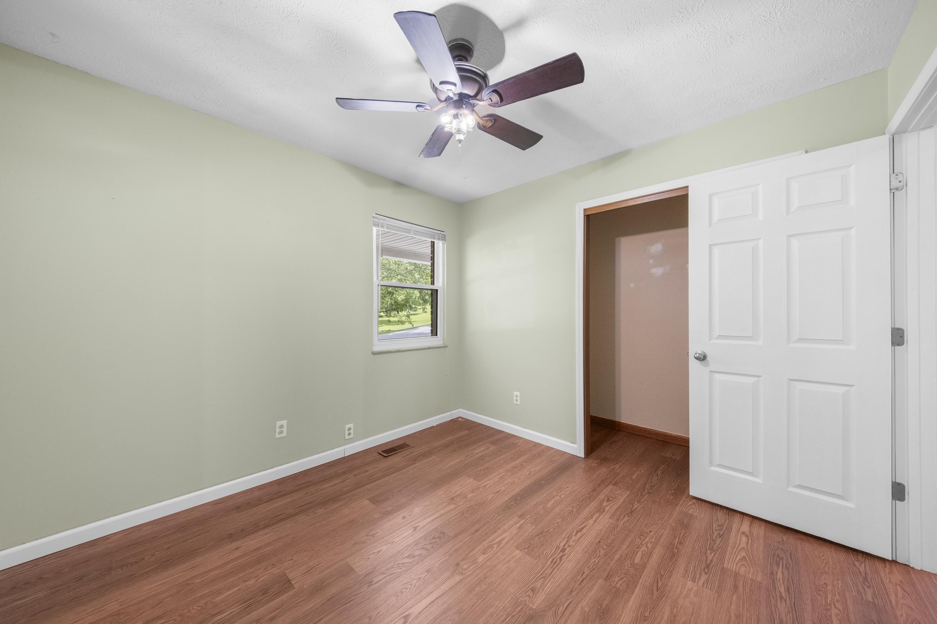 162 West Meadowbrook Road Ashland, KY 41102 - Photo 29 of 45