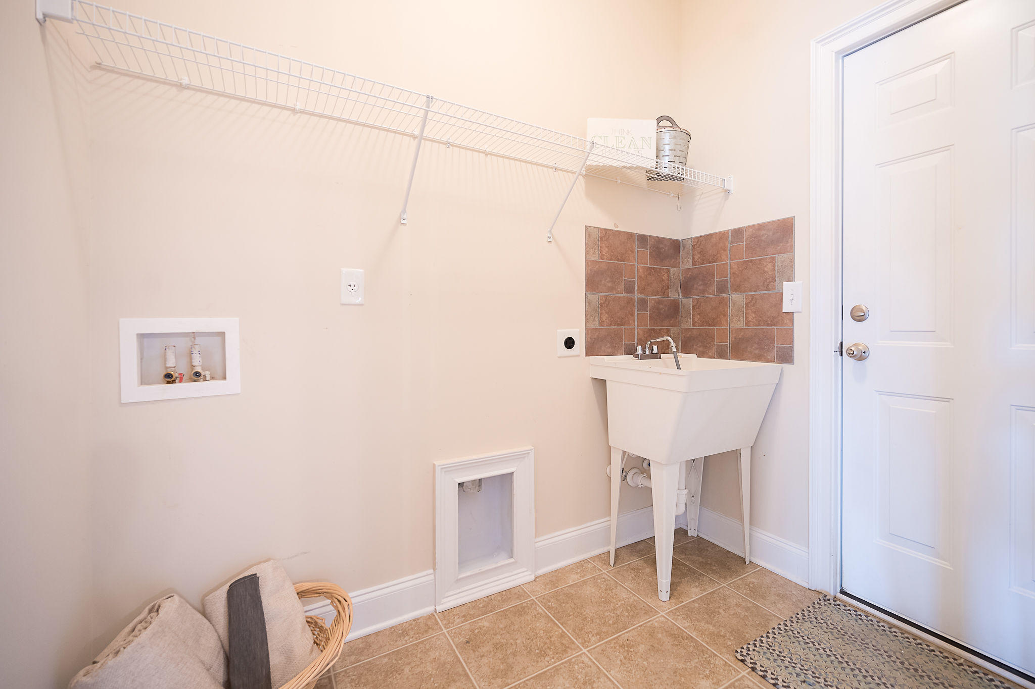 151 Royal Star Road Summerville, SC 29486 - Photo 25 of 54 Laundry Room
